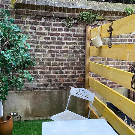 Appartement Lumineux Rez-de-chaussee Prox Gare Kamerrijk